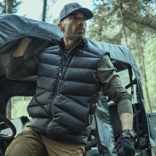Жилет утеплений "5.11 Tactical® Acadia Down Vest", 80037-019