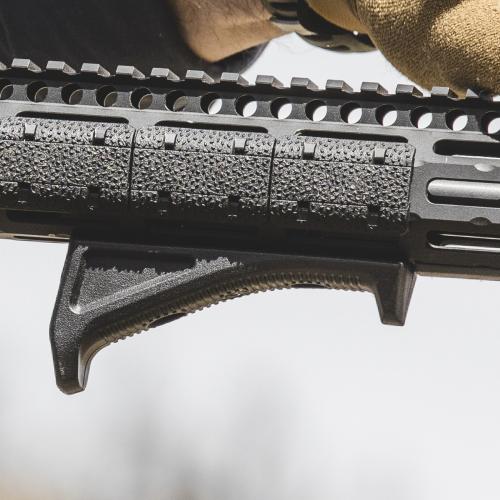 Руків'я перенесення вогню Magpul® "M-LOK® AFG® - Angled Fore Grip", MAG598-BLK