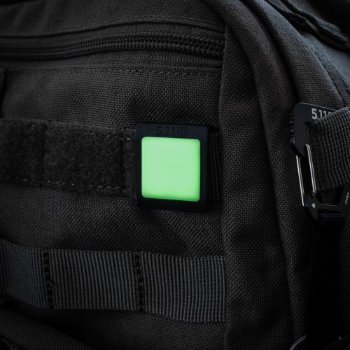 Светонакопительный маячок для снаряжения "5.11 Tactical® Glow Marker 1", 5830036-019 - Prof1group Светонакопительный маячок для снаряжения "5.11 Tactical® Glow Marker 1", 5830036-019