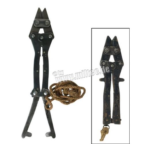 English wire cutting shears used