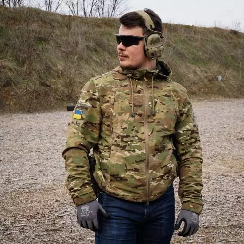 військове спорядження