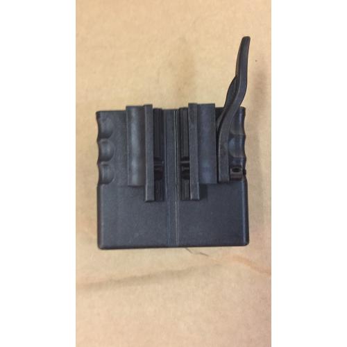 Holder (pouch) of the store M4 / M16 (picatinny)