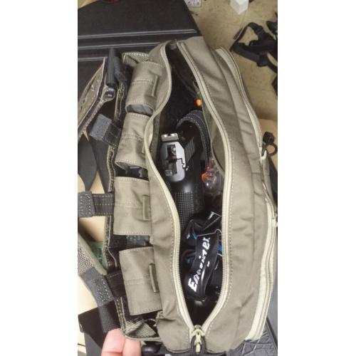 Сумка тактическая для скрытого ношения оружия "5.11 4-Banger Bag"